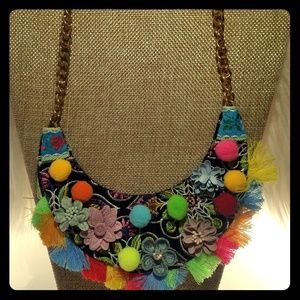 Trendy necklace